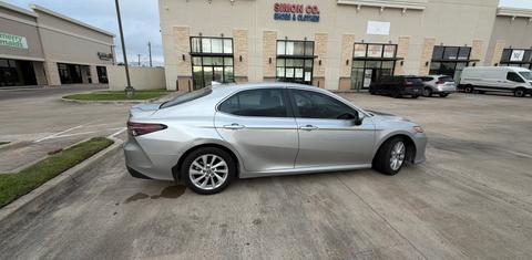 Toyota Camry 2021