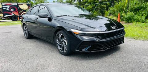 Hyundai Elantra 2025