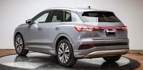 Audi Q4 e-tron 2023