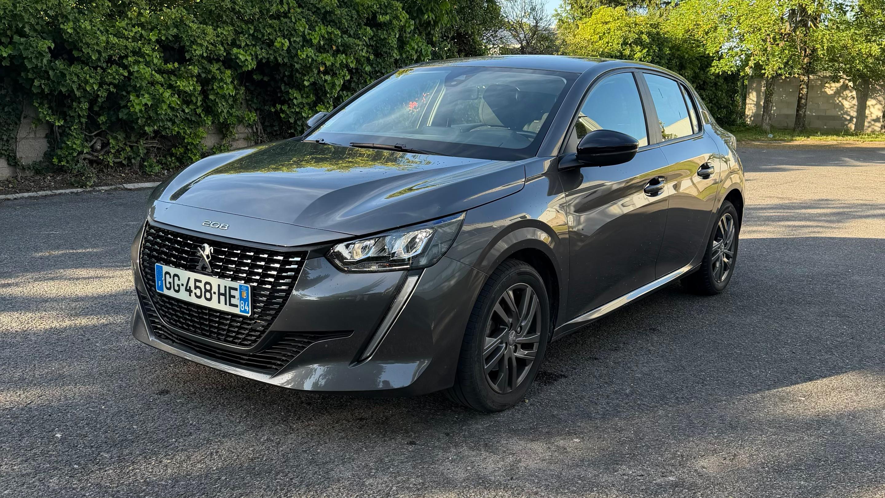 Peugeot 208 2022 à Saint-Ouen-l'Aumône