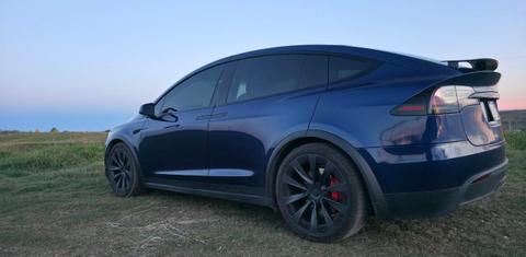 Tesla Model X 2023