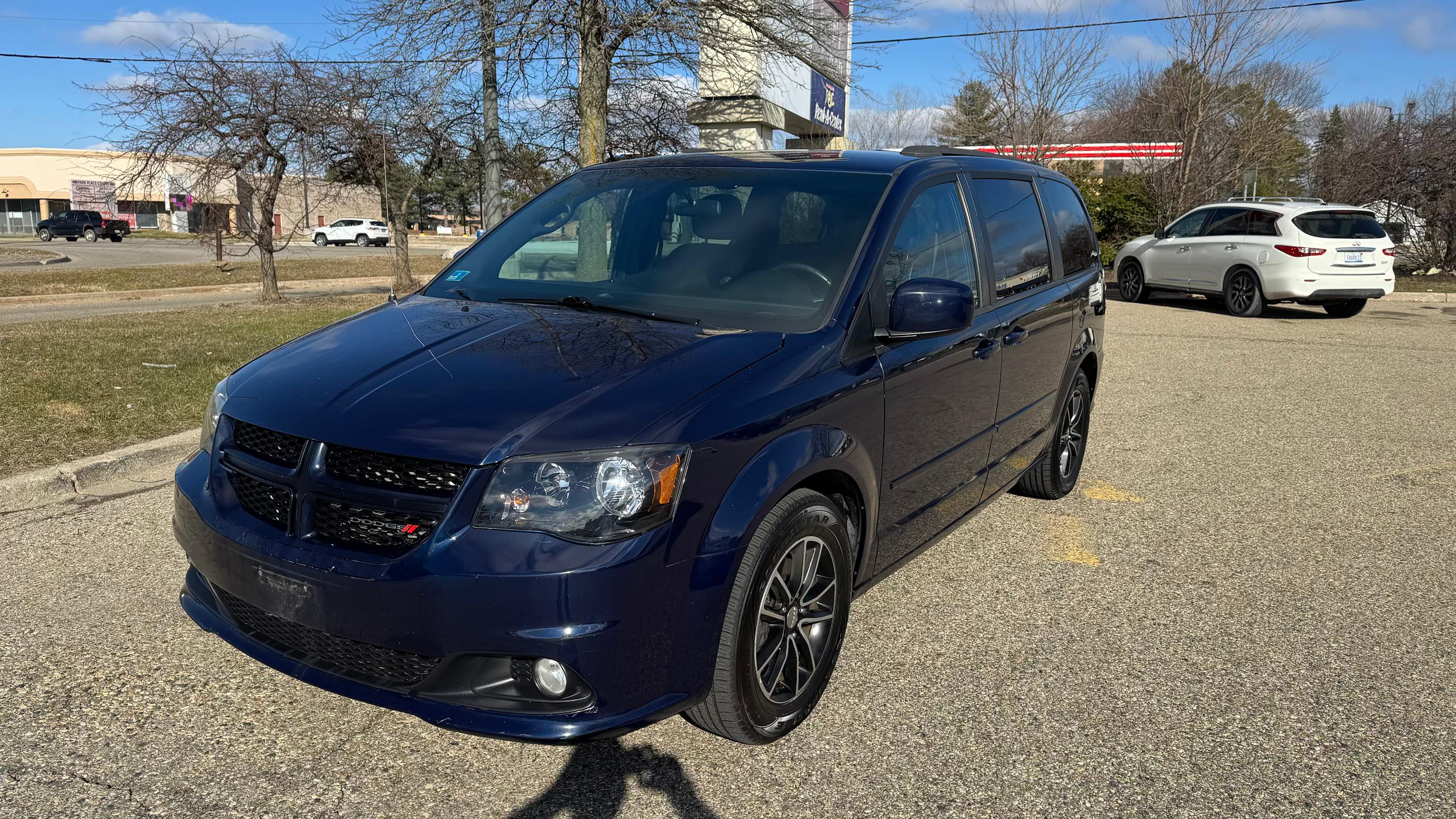 Dodge Grand Caravan 2016 in Flint, MI