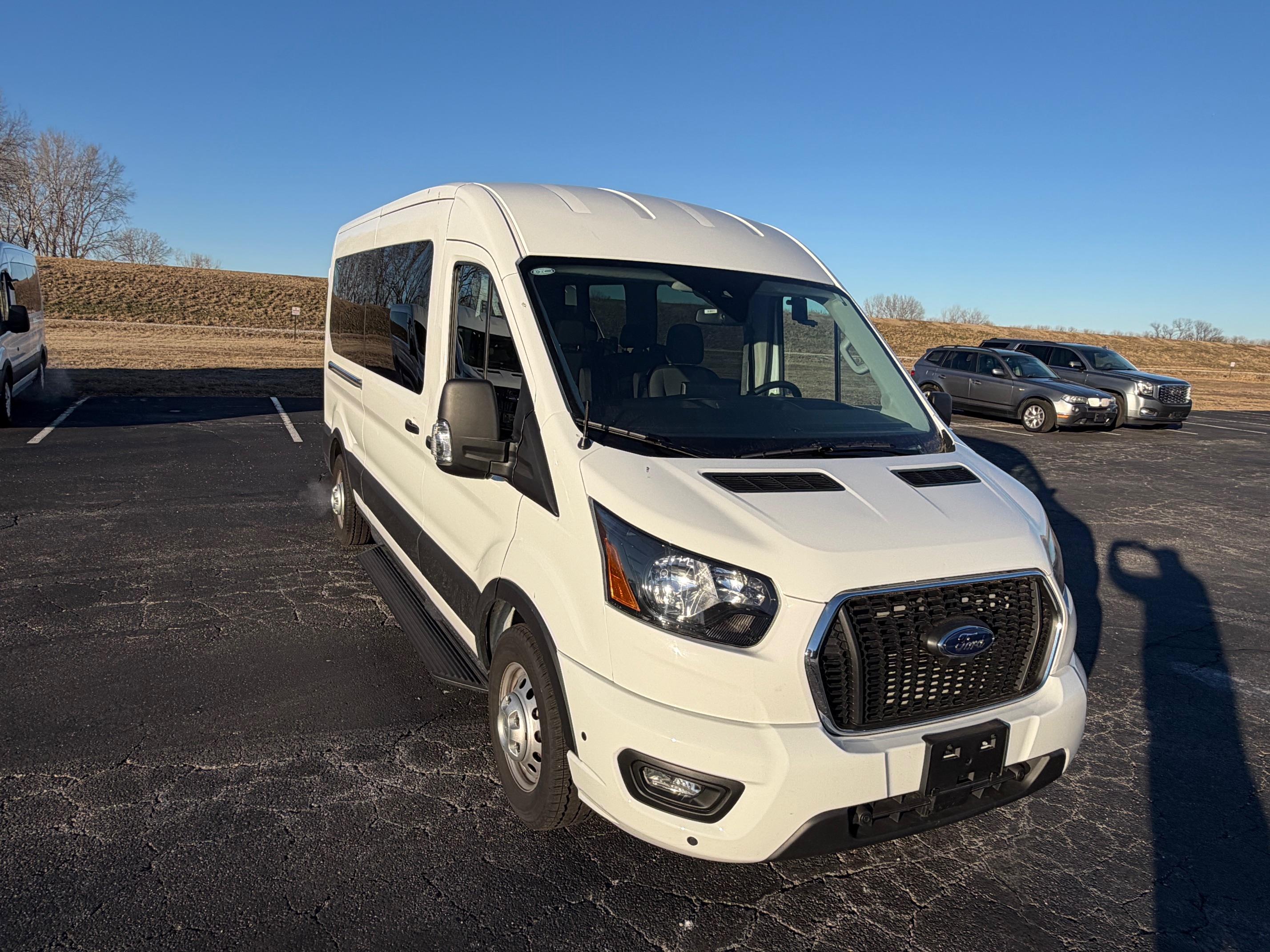 Ford Transit 2025 in Hazelwood, MO