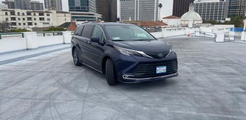 Toyota Sienna 2023