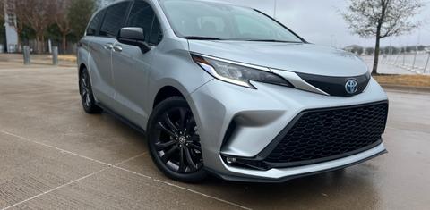 Toyota Sienna 2024