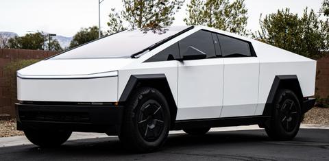 Tesla Cybertruck 2025