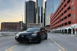 Catégorie de véhicule : Lexus ES
