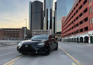 Catégorie de véhicule : Lexus ES