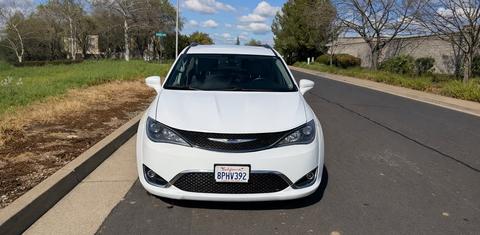 Chrysler Pacifica 2018