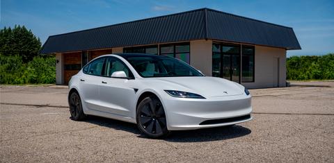 Tesla Model 3 2025