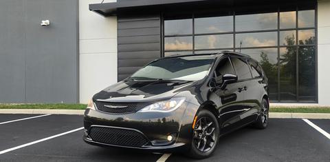 Chrysler Pacifica 2018