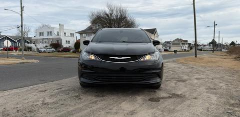Chrysler Pacifica 2017