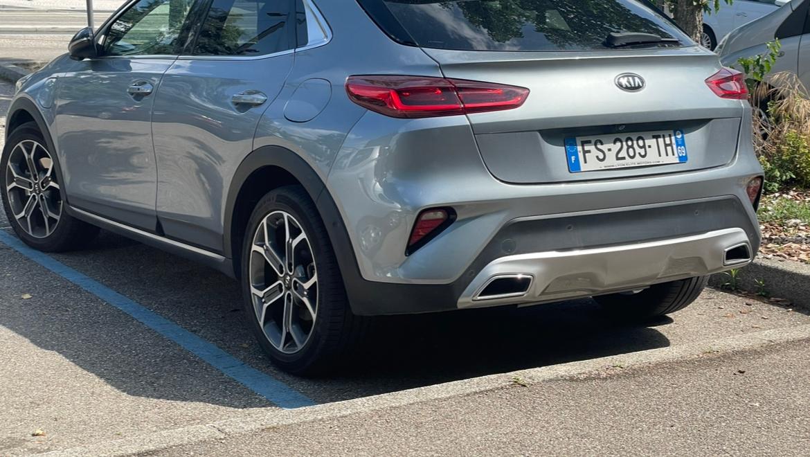 Kia CEED 2020 à L'Isle-d'Abeau