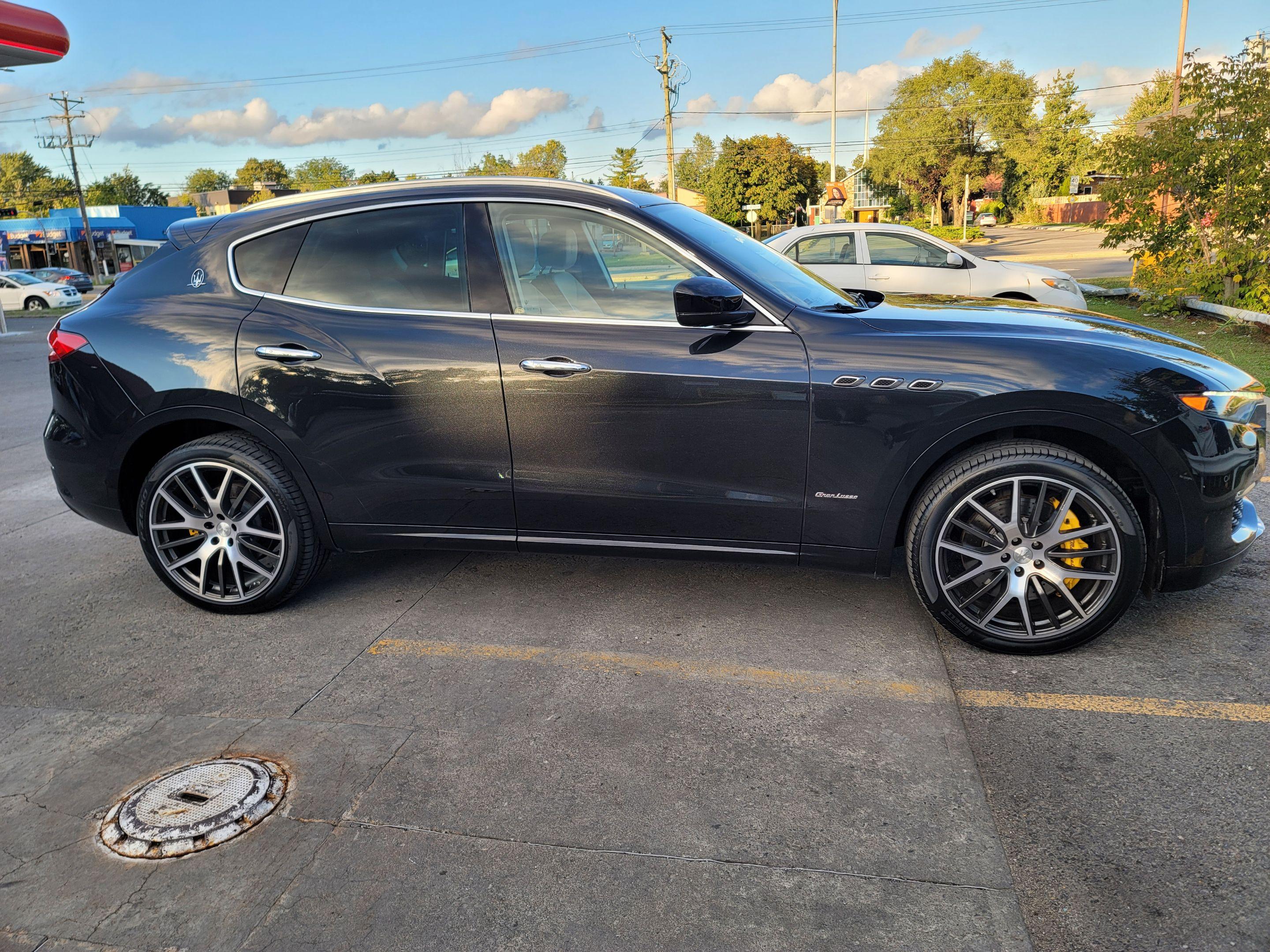 Maserati Levante 2019 in Kirkland, QC