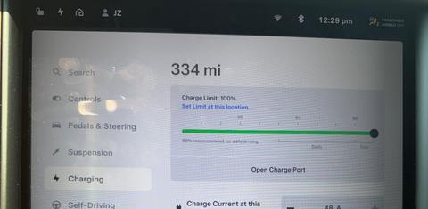 Tesla Model X 2021