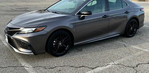 Toyota Camry 2021