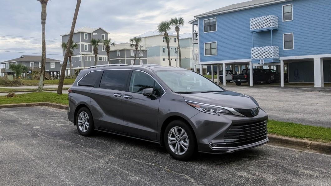 Toyota Sienna 2023 in 