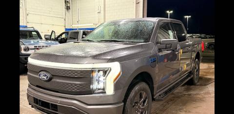 Ford F-150 Lightning 2025