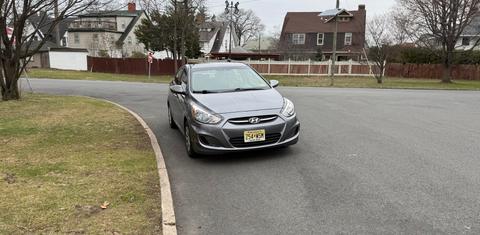 Hyundai Accent 2015