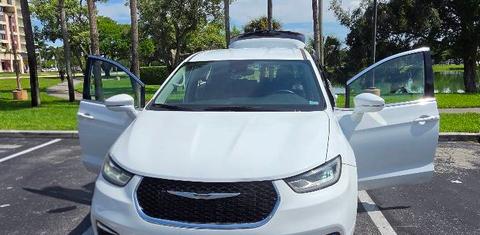 Chrysler Pacifica 2022