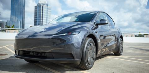 Tesla Model Y 2026