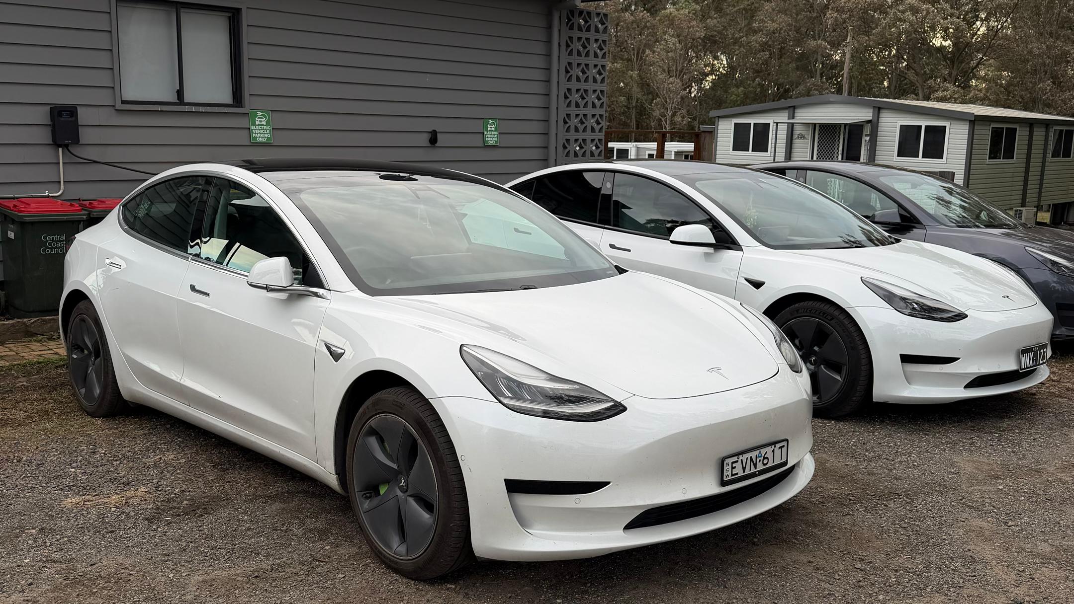 Tesla MODEL 3 2019 in Jilliby