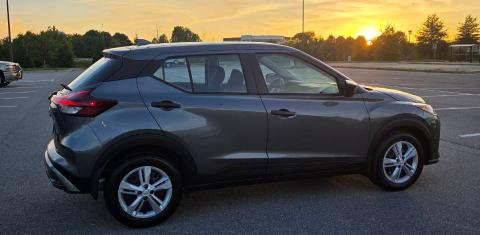 Nissan Kicks Play 2025
