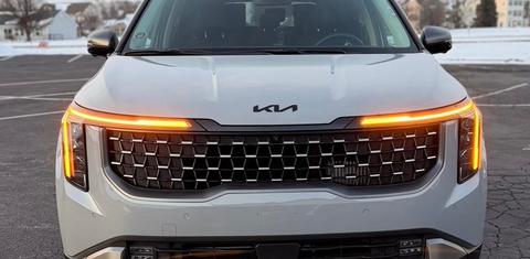 Kia Carnival Hybrid 2025