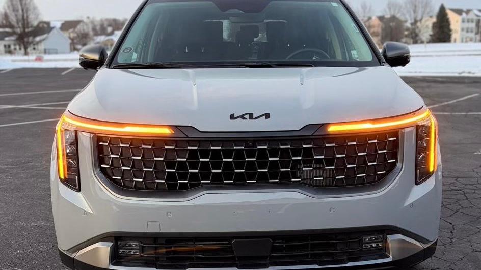 Kia Carnival Hybrid 2025 in Plainfield, IN