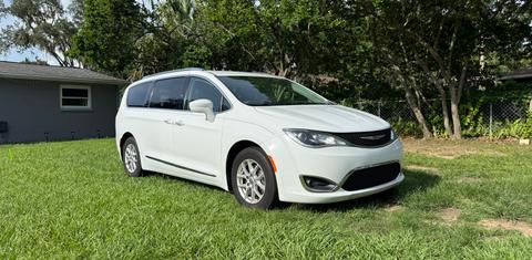 Chrysler Pacifica 2020