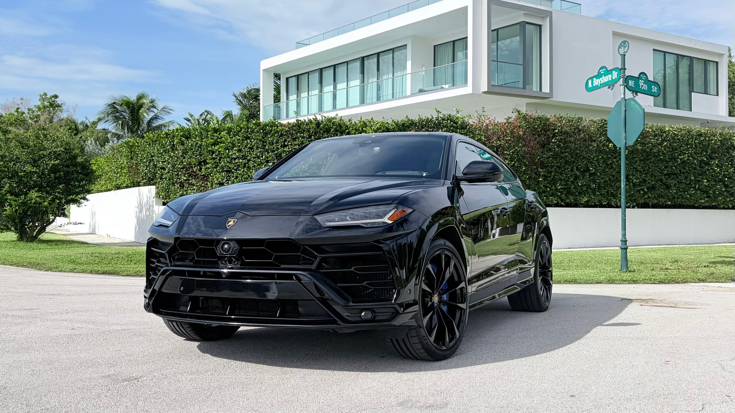Lamborghini Urus 2019 in Aventura, FL