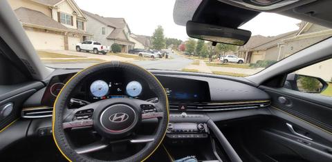 Hyundai Elantra 2025
