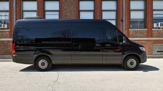 Mercedes-Benz Sprinter 2023 in 