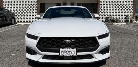 Ford Mustang 2026