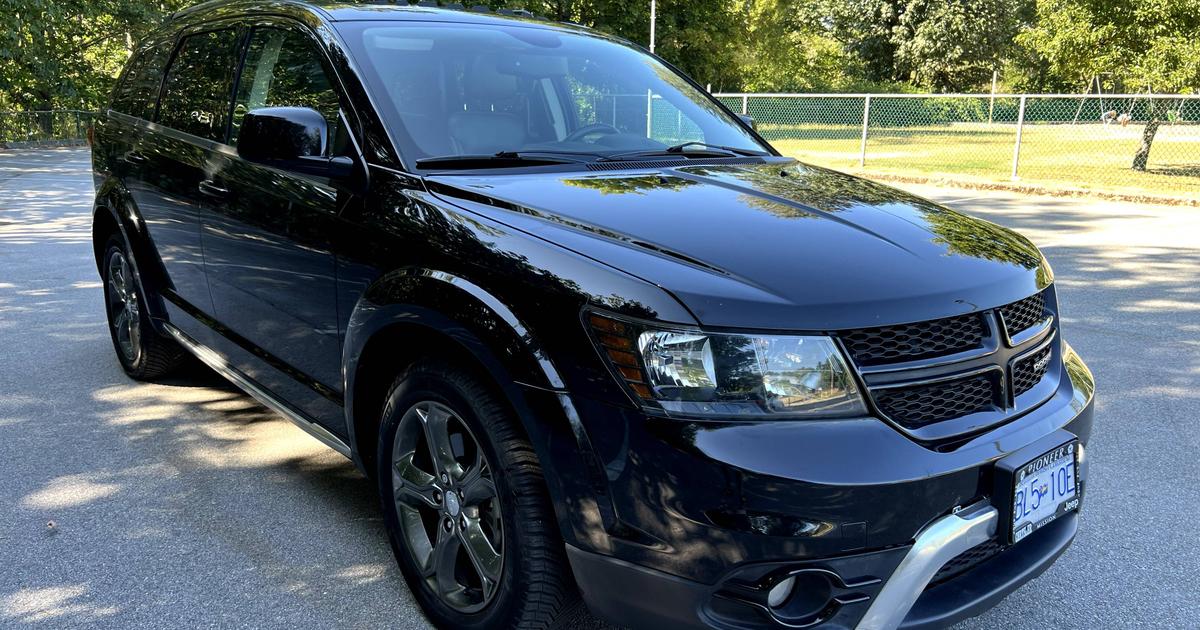 Dodge Journey 2015 rental in Vancouver, BC by Kevin M. Turo