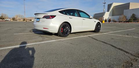 Tesla Model 3 2023