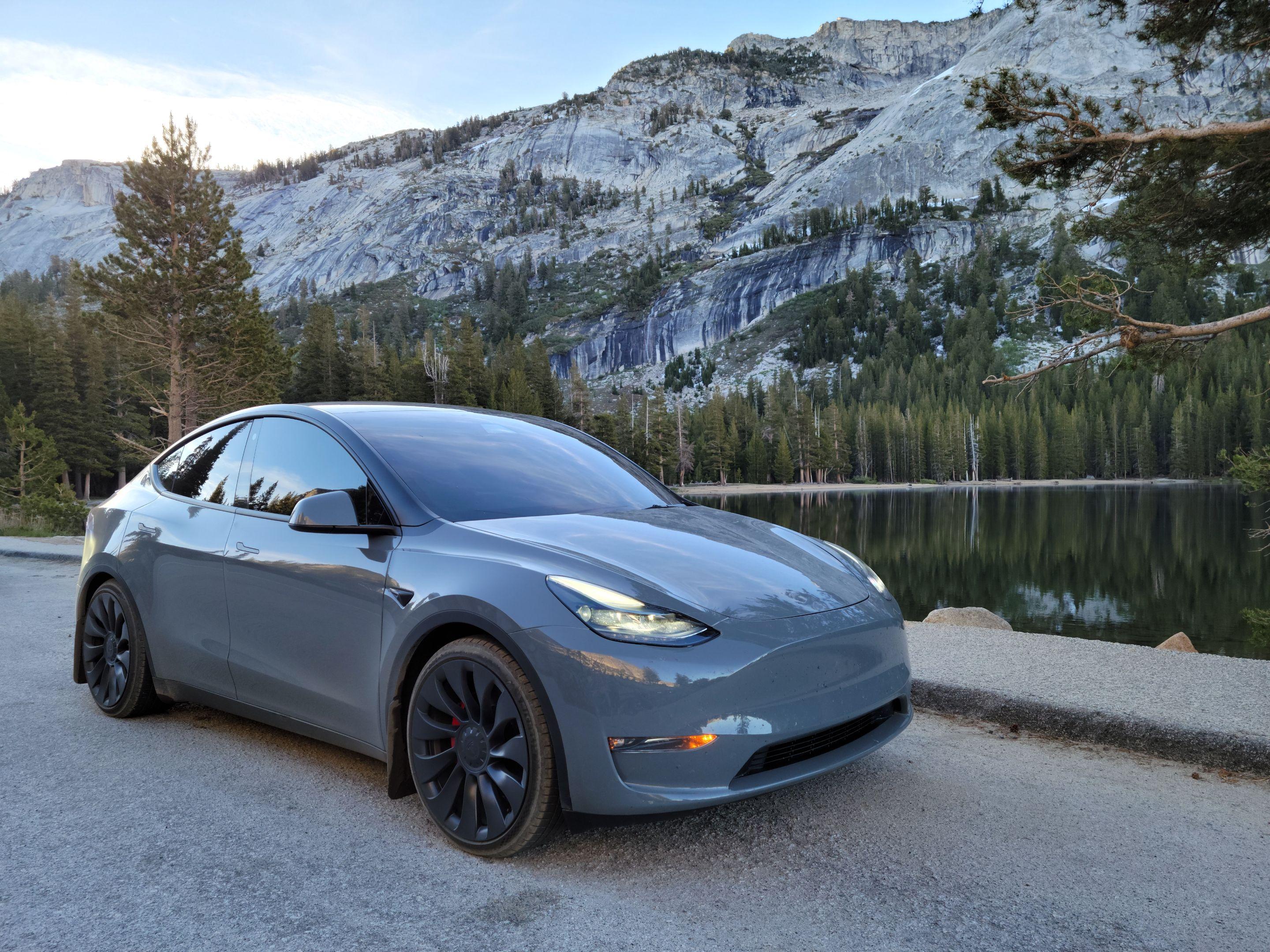 Tesla Model Y 2022 in Coeur d'Alene, ID