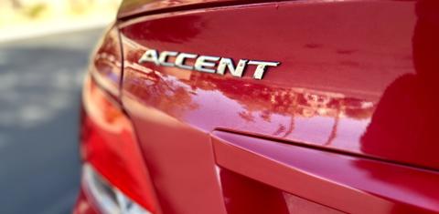Hyundai Accent 2015