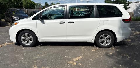 Toyota Sienna 2014