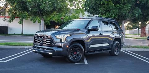 Toyota Sequoia 2026