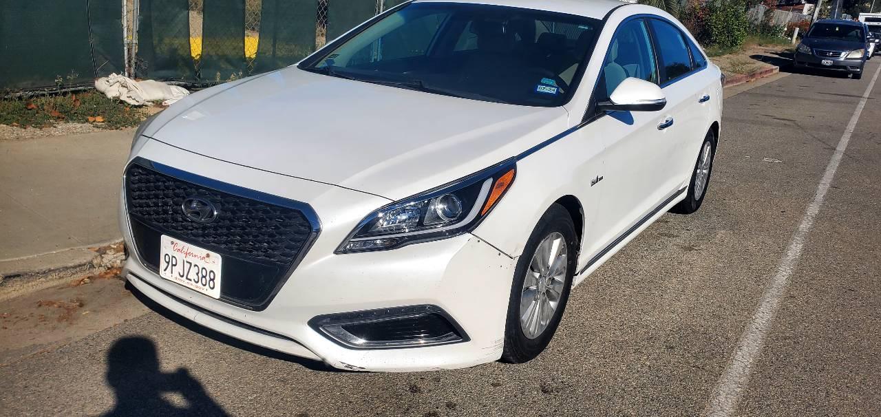 Hyundai Sonata Hybrid 2016 in Ventura, CA