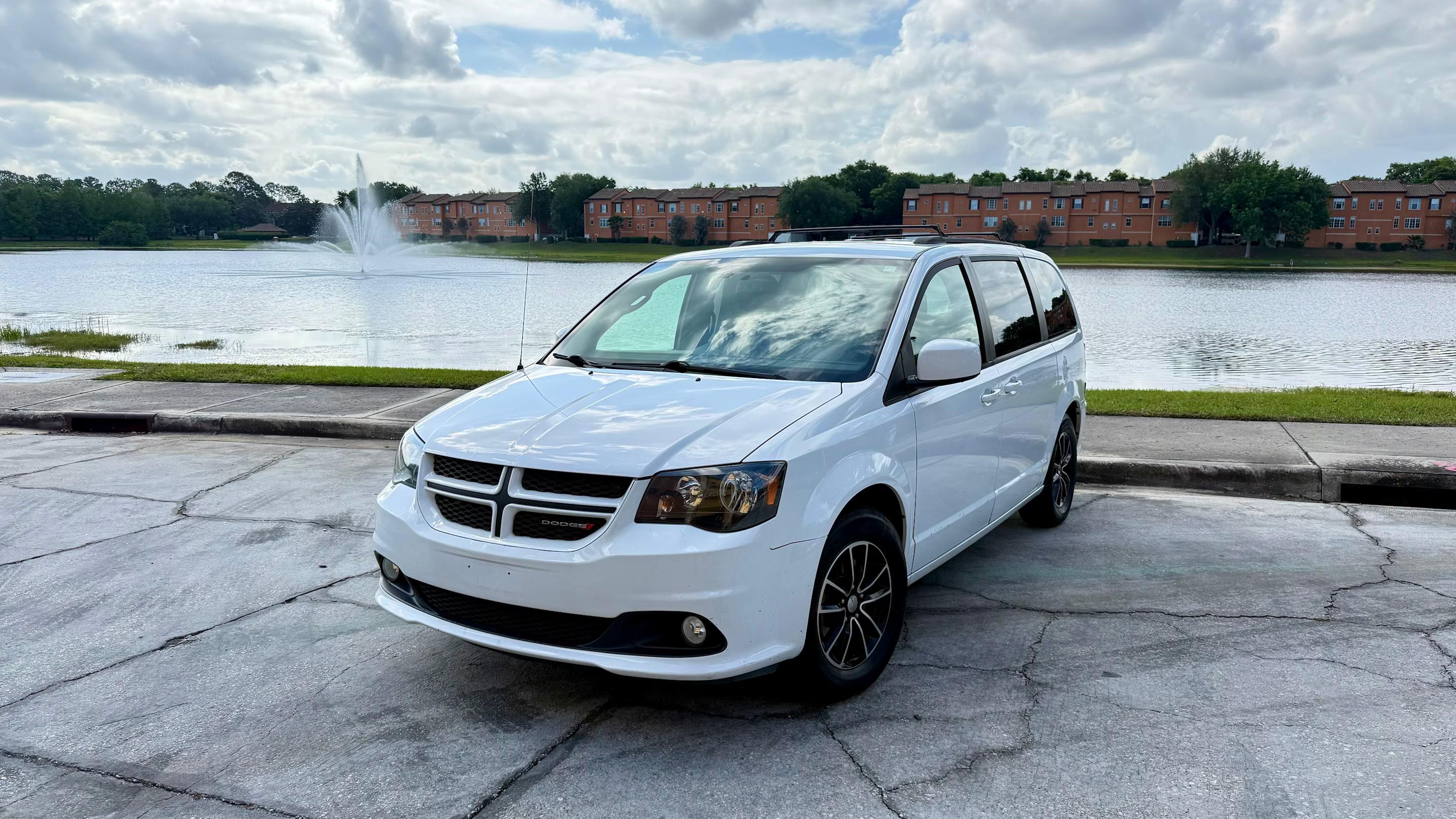 Dodge Grand Caravan 2018 in Orlando, FL
