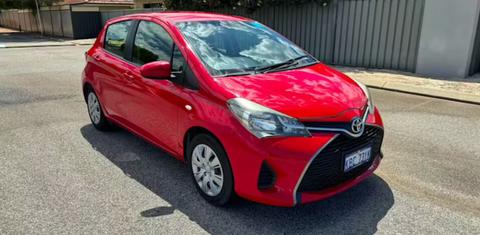 Toyota YARIS 2015
