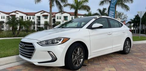 Hyundai Elantra 2017