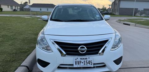 Nissan Versa 2019
