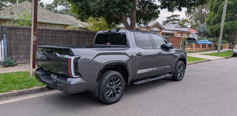Toyota TUNDRA 2025