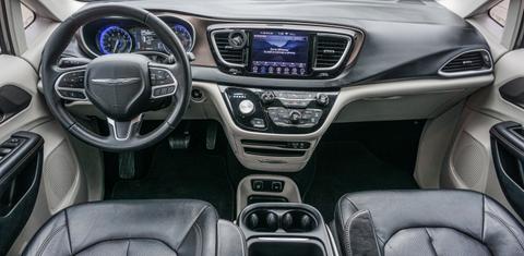 Chrysler Pacifica 2018