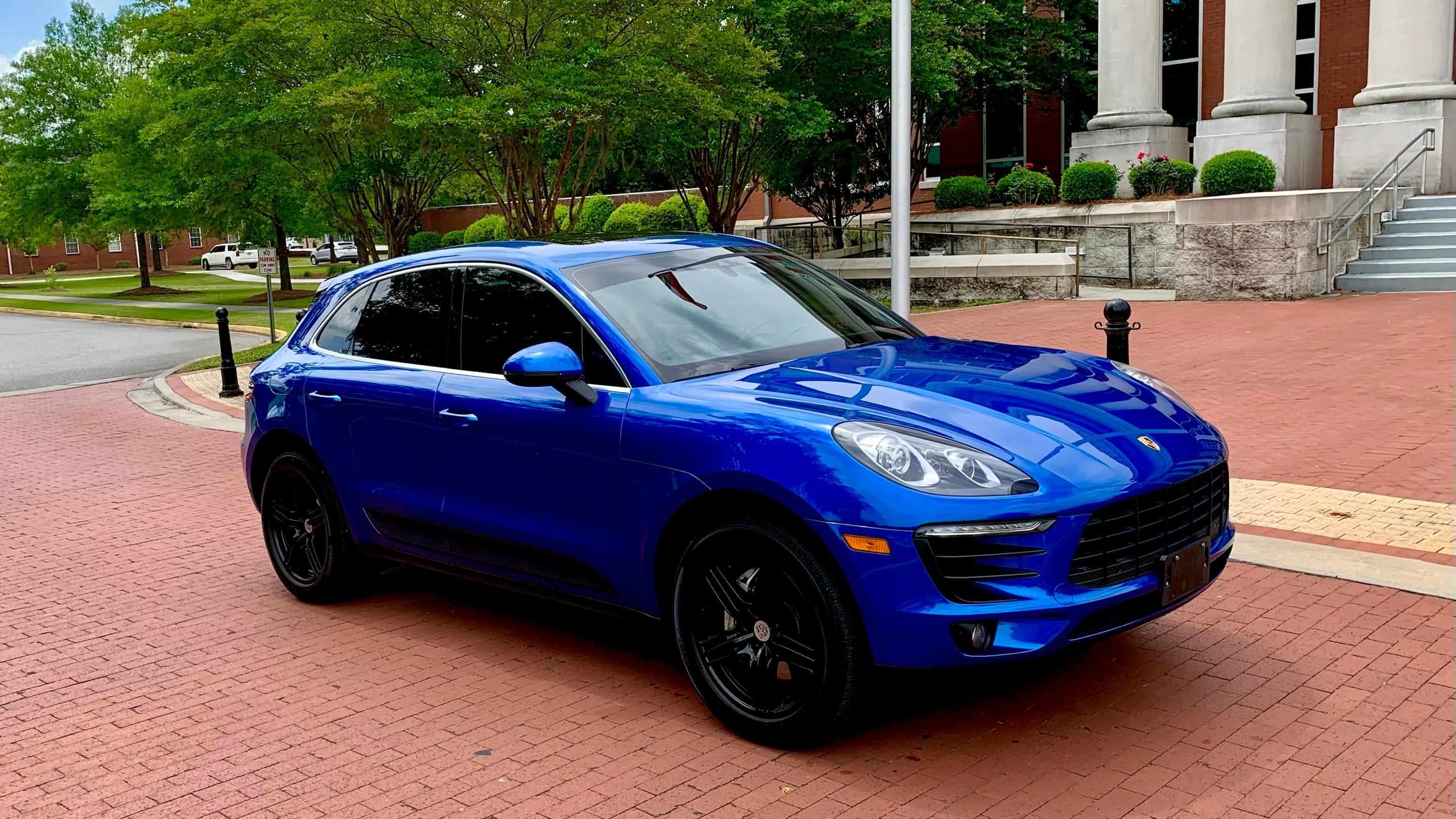 Porsche Macan 2017 in Savannah, GA