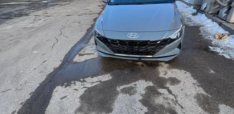 Hyundai Elantra 2021