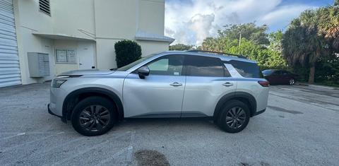 Nissan Pathfinder 2025